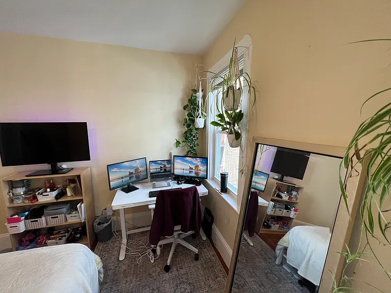 50 Lowell St #2 — Photo 17