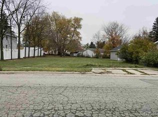 631 Oak St, Adrian, MI 49221