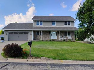 1420 Primrose Ln, Lancaster, WI 53813