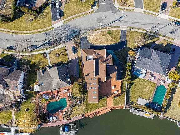 5th image of 123 Whitewood Dr
