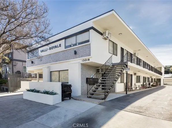 13018 Valleyheart Dr #11, Studio City, CA 91604