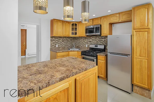 Rented by Rennit Inc. | media 3