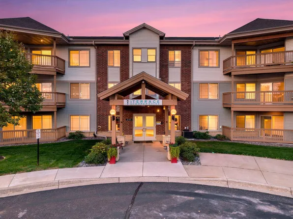 2155 6th Ln SE APT 204, Cambridge, MN 55008