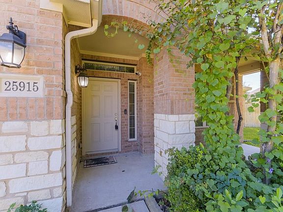 4th image of 25915 Lockspur Ct