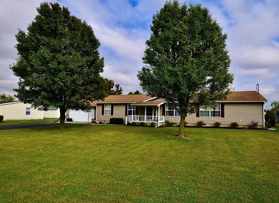 1st image of 2556 East Dr