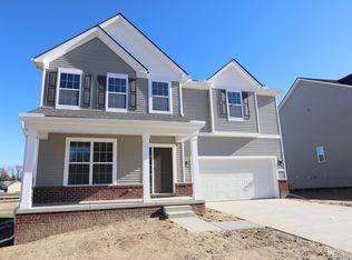 241 Quartz Way, White Lake, MI