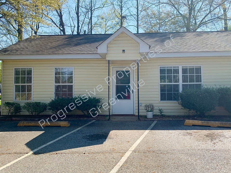 1st image of 208 Sunnyside Dr