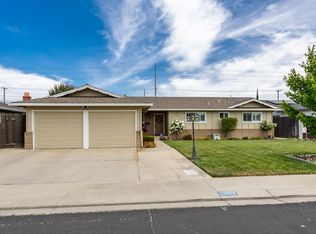 1909 Kendall Ave, Modesto, CA 95355