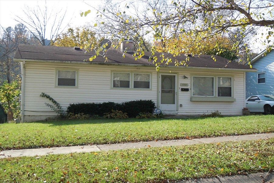 1st image of 1747 Monterey Ct
