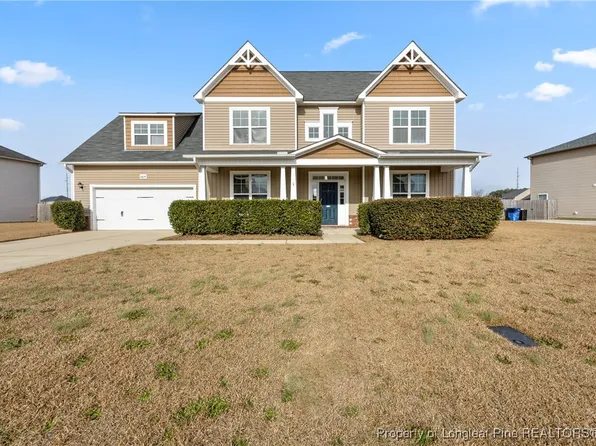 6614 Planters Row Dr, Hope Mills, NC 28348