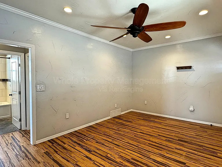 5680 W 9th Ave — Photo 6
