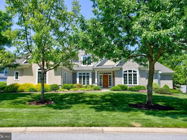 801 Grandview Blvd, Lancaster, PA 17601