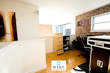 Sold by WIRE International Realty