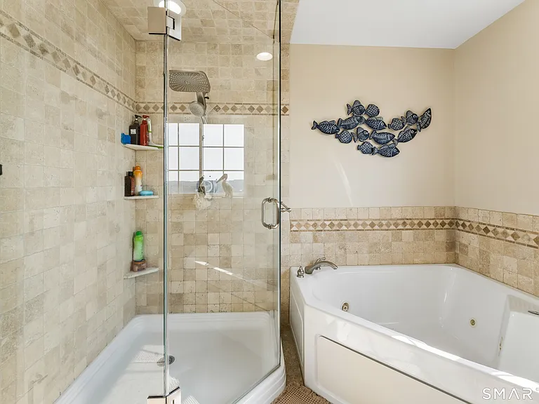 181 Martha Way — Photo 26