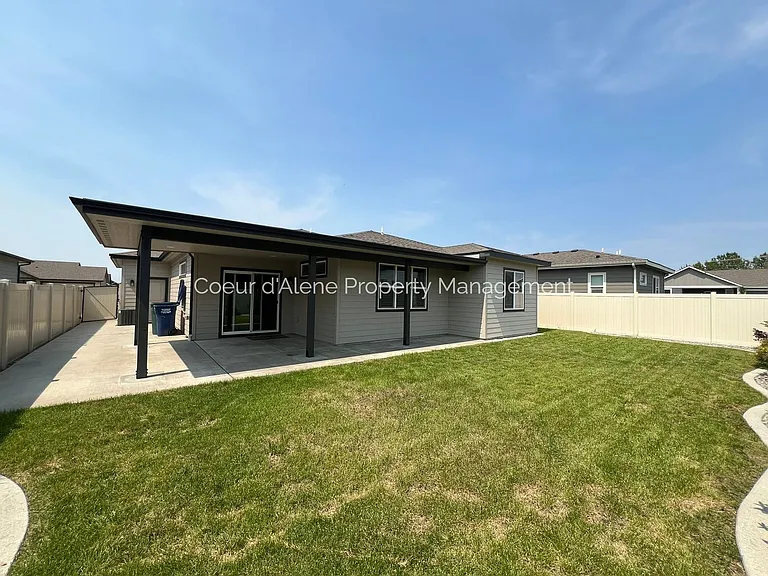 246 N Olivewood Ln — Photo 19
