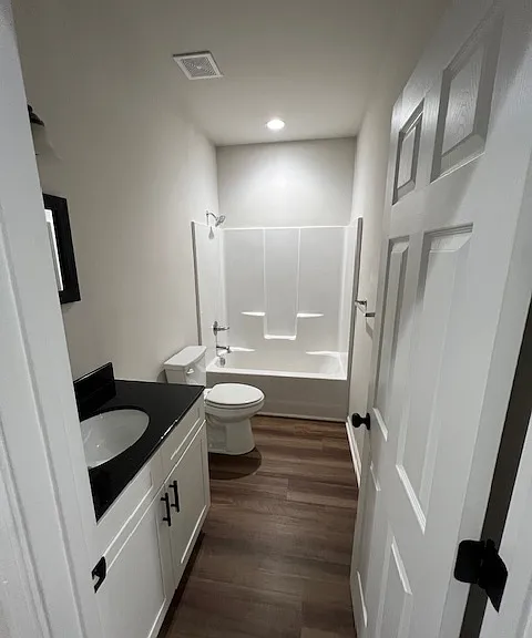 131 Mill St — Photo 5