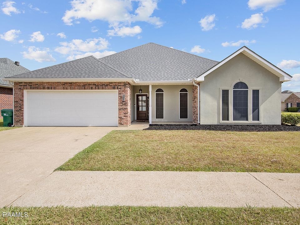 1st image of 200 Copperfield Way