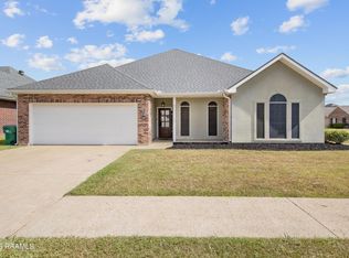 200 Copperfield Way, Youngsville, LA 70592