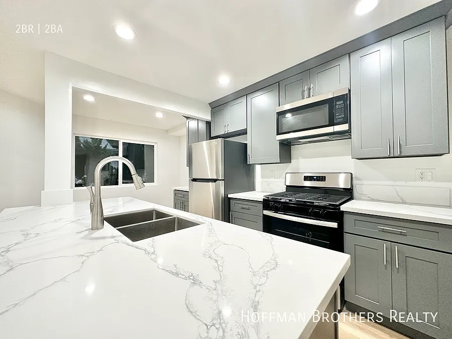 2 bed, 1200 sqft, $3,450 — Photo 2