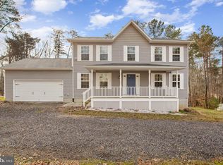 971 Johnswoods Rd, Lusby, MD 20657