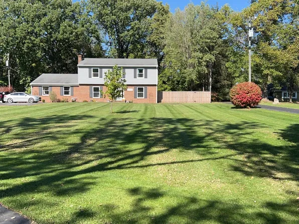 2082 W Country Club Rd, Crawfordsville, IN 47933