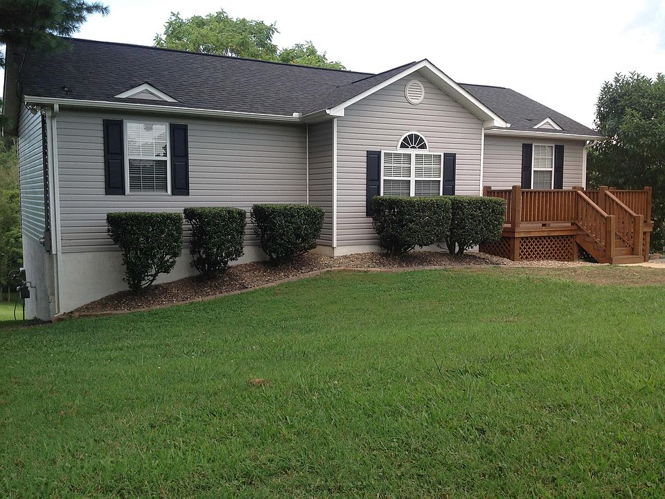 1st image of 2141 Forest Heights Cir