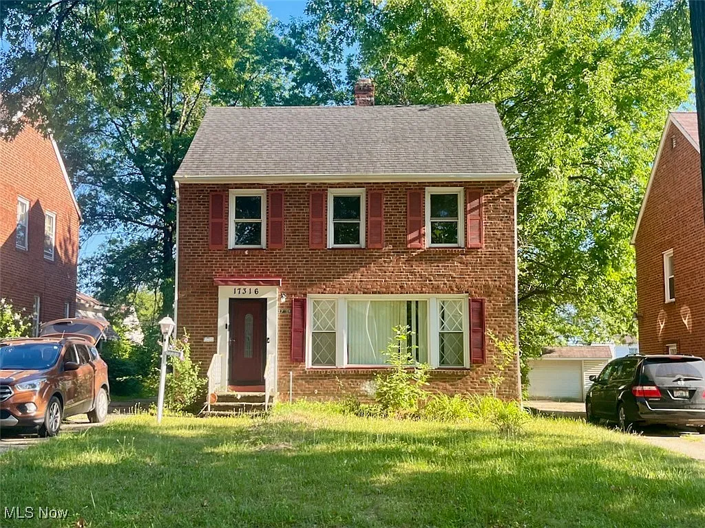 17316 Stockbridge Ave photo 1