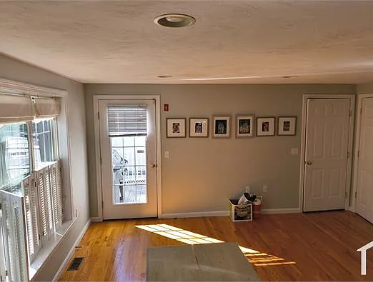 7 Newbury Dr #7 — Photo 7