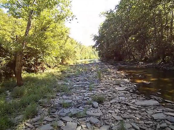 4th image of Roachester Cozaddale Rd