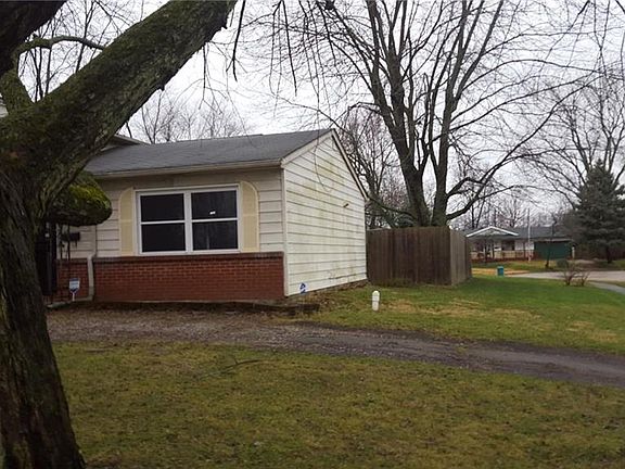 2nd image of 3502 Luewan Dr