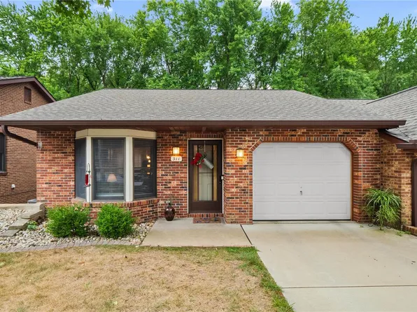 311 Northcrest Dr, Collinsville, IL 62234