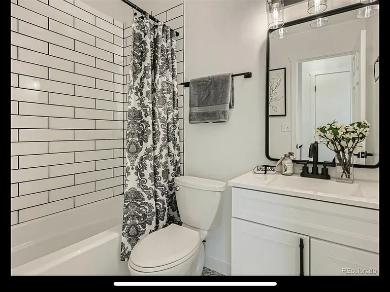 6674 S Garland Way — Photo 17