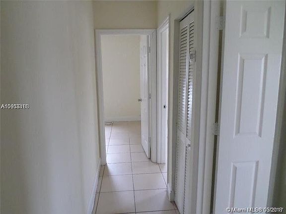 4th image of 1132 NE 211th Ter