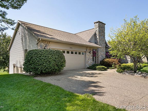 3rd image of 3983 Piute Dr SW