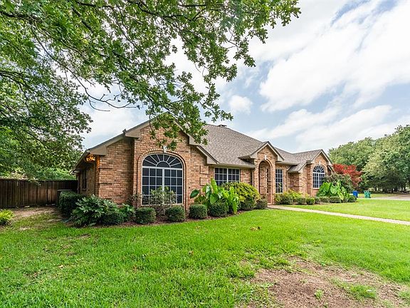 2nd image of 9802 Belmont Pl