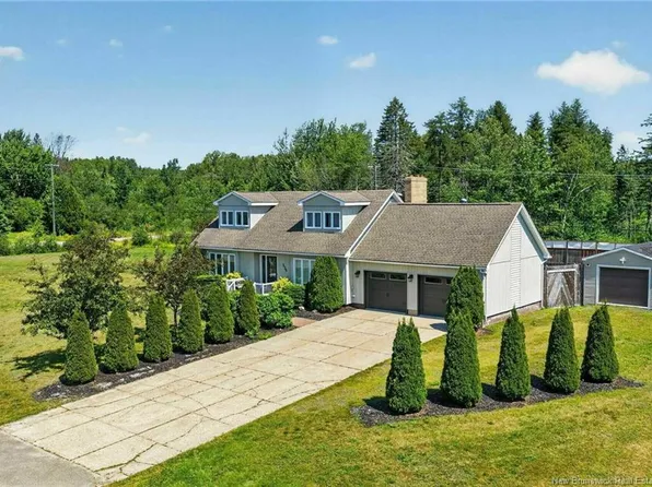 226 Percy Kelly Dr, Miramichi, NB E1V 5V7