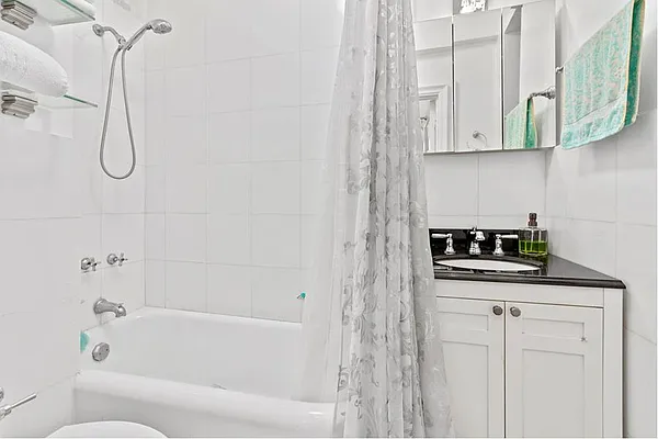 Rented by Douglas Elliman | media 5