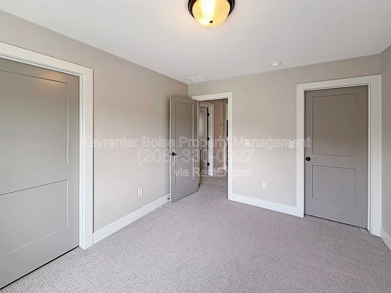 8423 W Brooks Dr — Photo 19