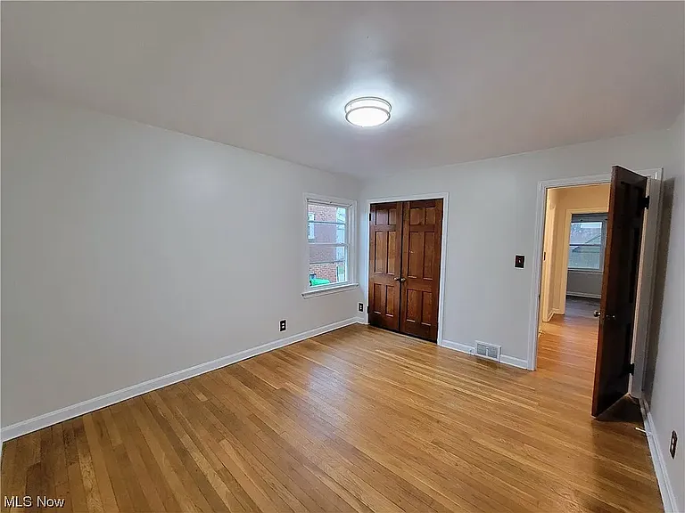 11919 Granger Rd — Photo 21