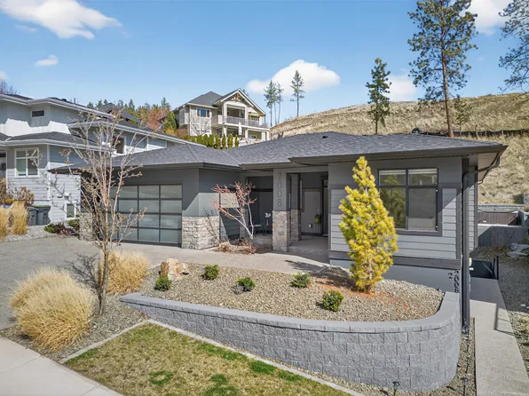 2008 Begbie Rd, Kelowna, BC V1V 2X3