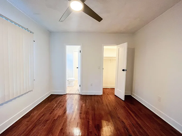 445 1/4 N Occidental Blvd #445-1/4A — Photo 17