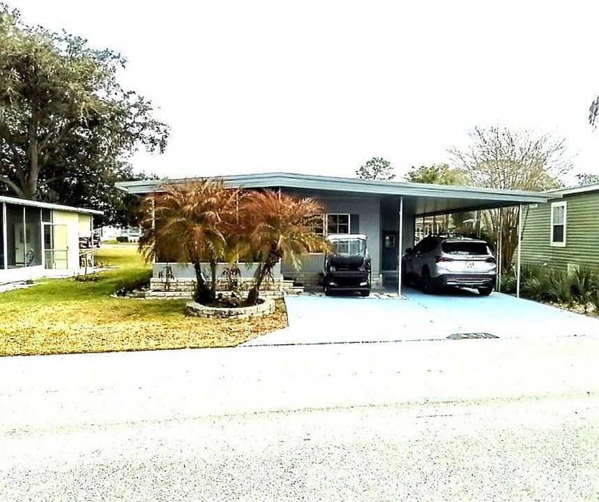 1st image of 3150 NE 36th Ave #317