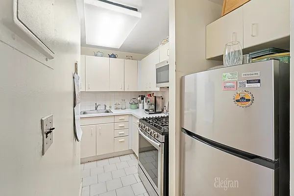 Rented by Elegran | media 2