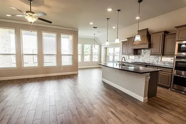 1409 Coleto Creek Trl — Photo 5