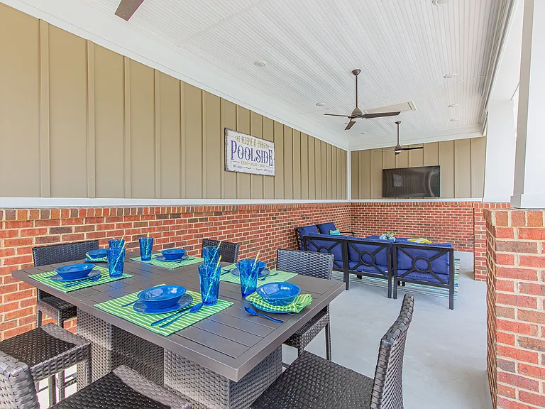 The Reserve at Rivington Townhome Rentals — Photo 32