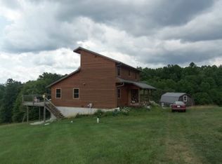 1064 White Rock Rd NW, Floyd, VA 24091