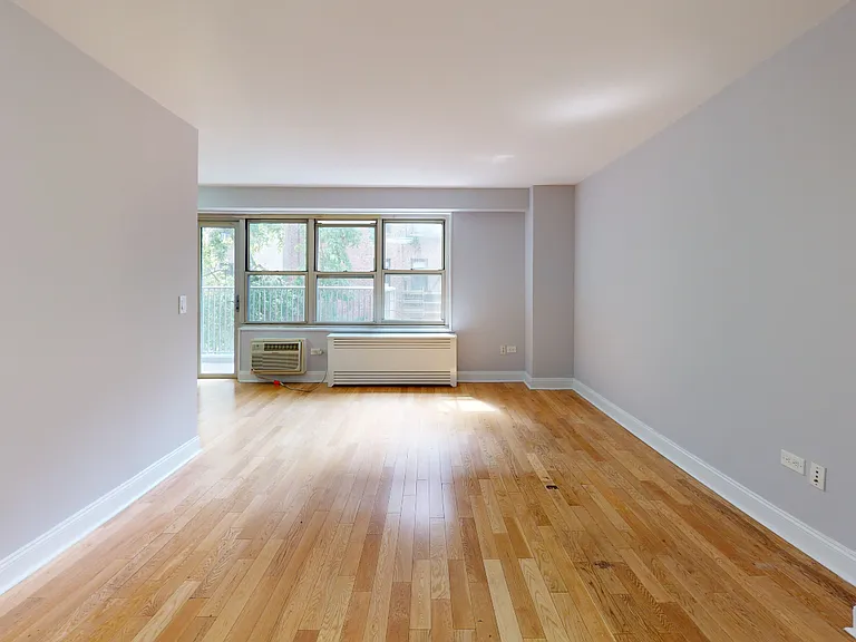 50 W 93rd St #503C — Photo 4