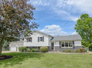 48 Kenwick Cir SW, Granville, OH 43023
