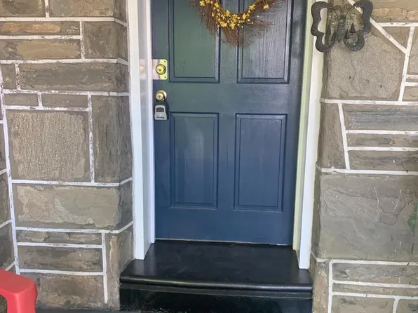 428 Croyden Rd, Upper Darby, PA 19082