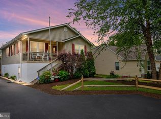 203 Greenland Beach Rd, Baltimore, MD 21226